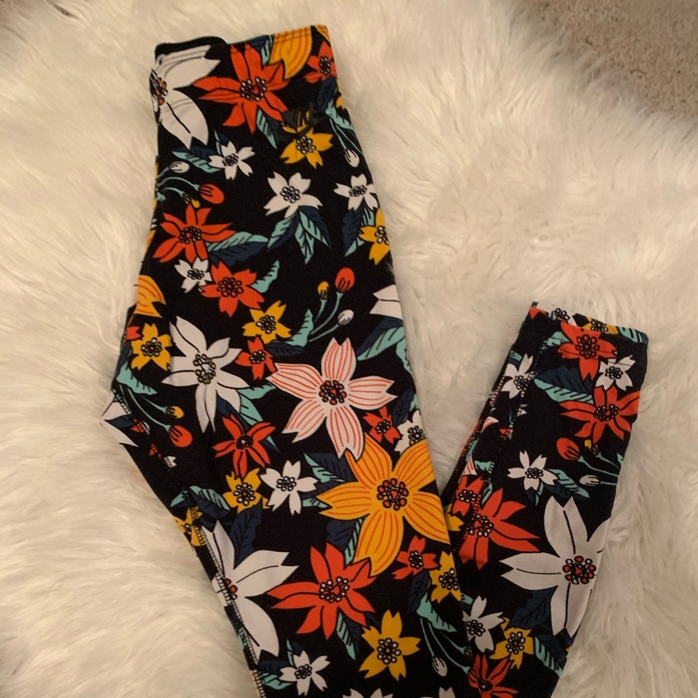 ✨Floral Nike Leggings✨